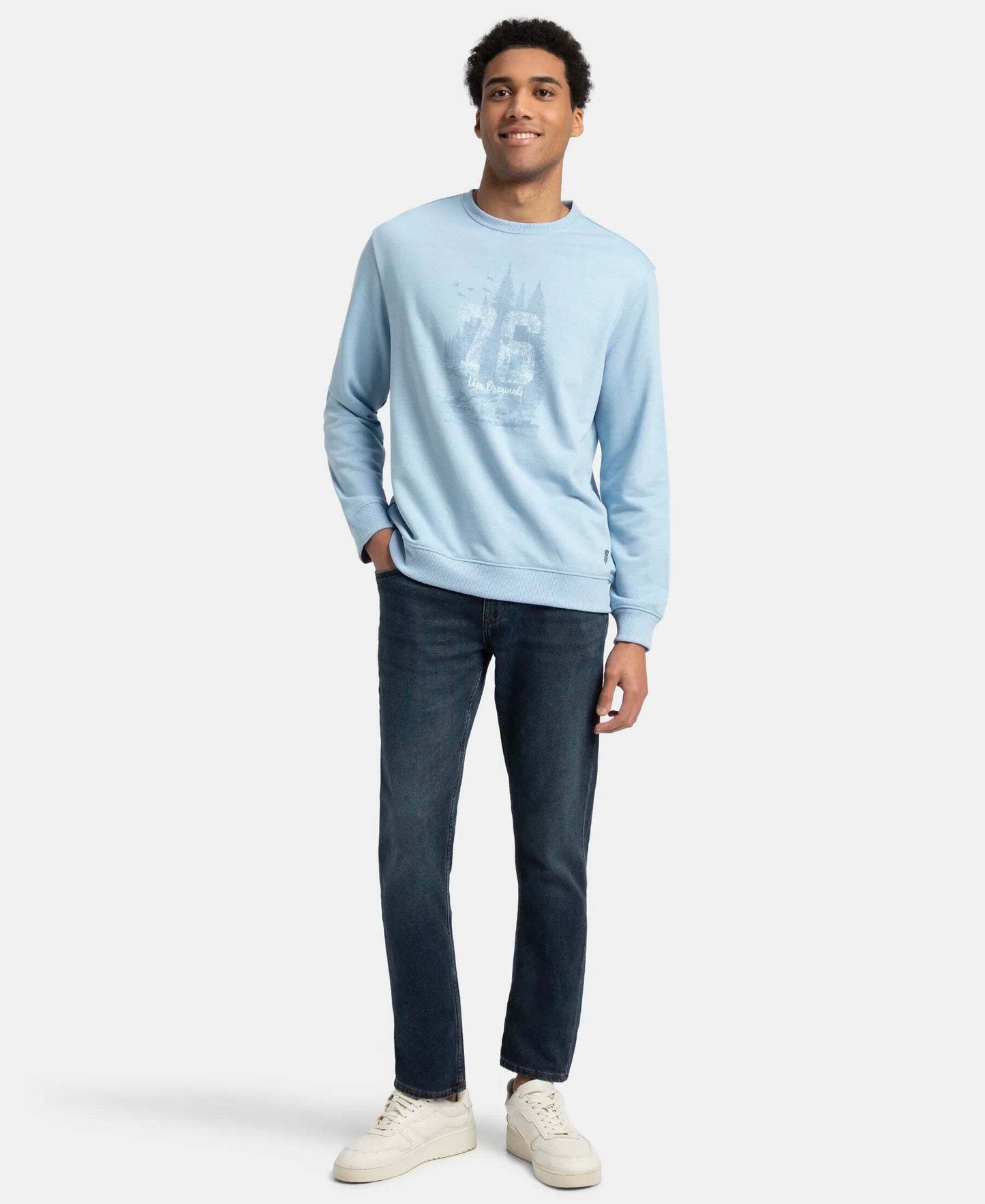 Sweatshirt