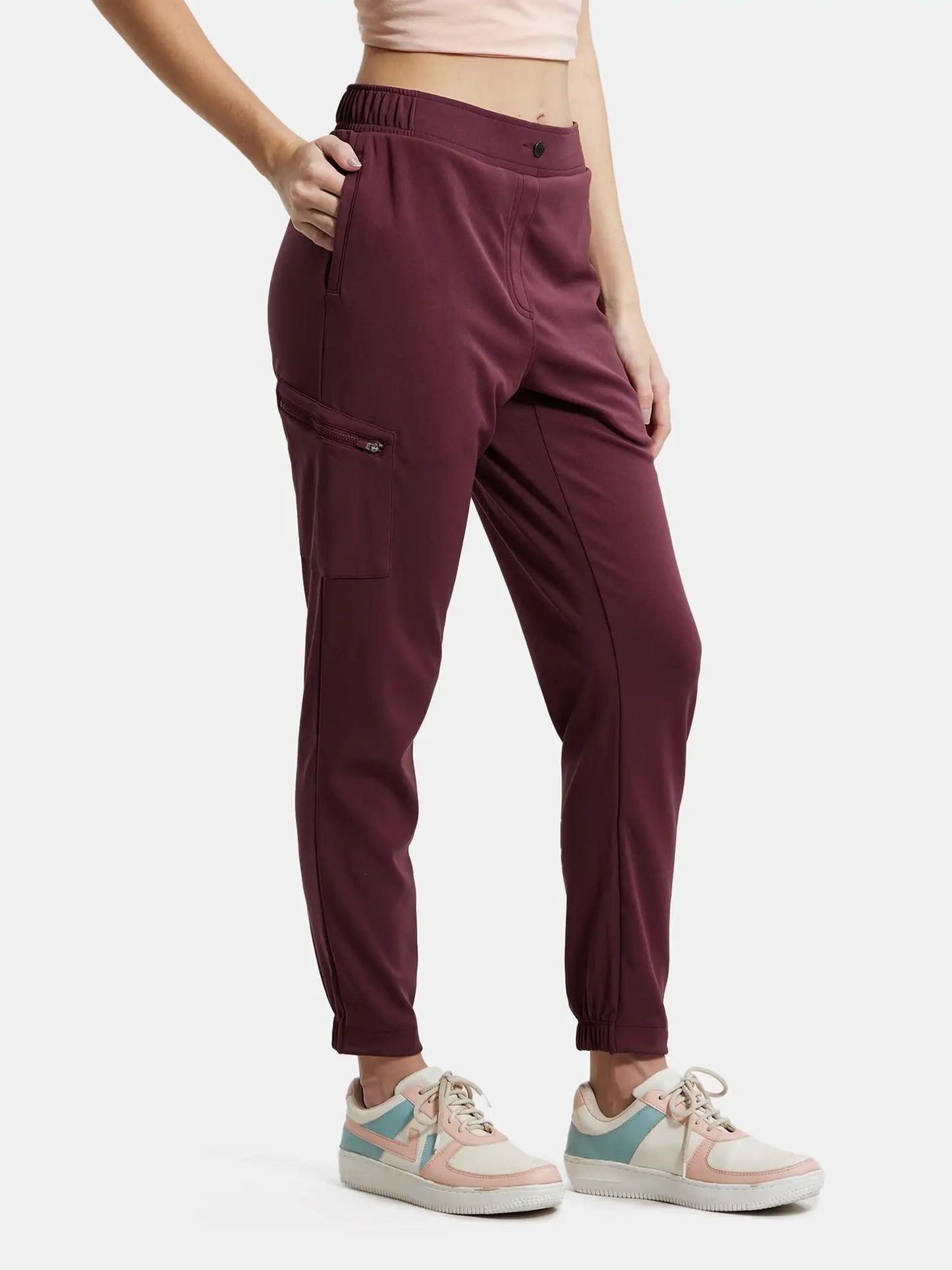 Woman Track pant
