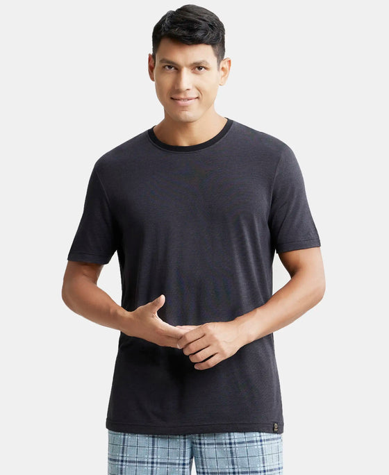  Mens T-Shirt