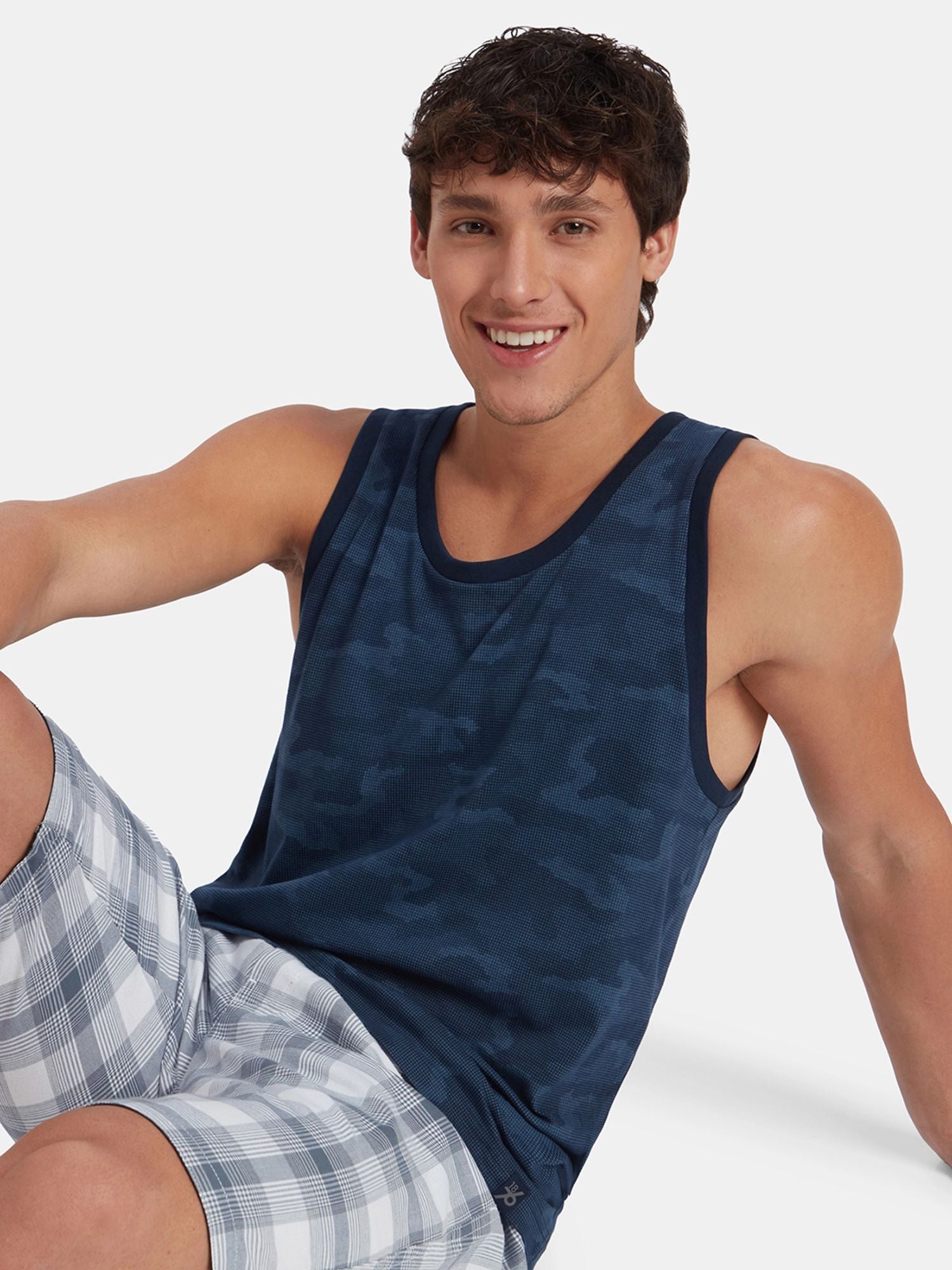 A Plain Vest