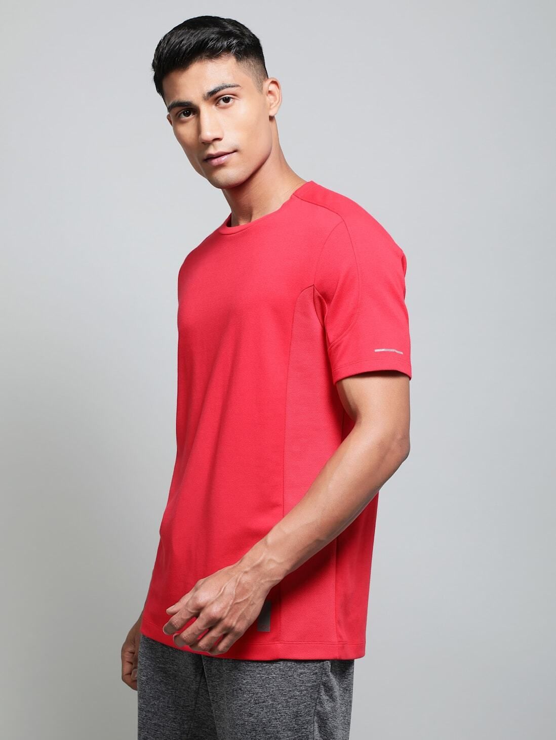 JOCKEY Solid Men Round Neck