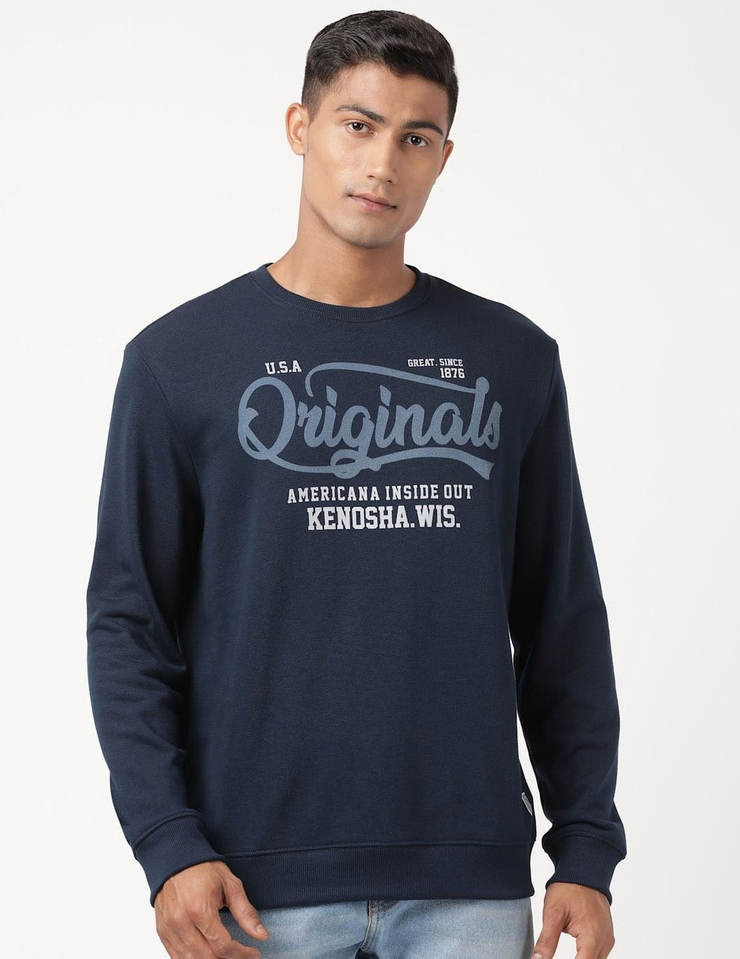 Sweatshirt