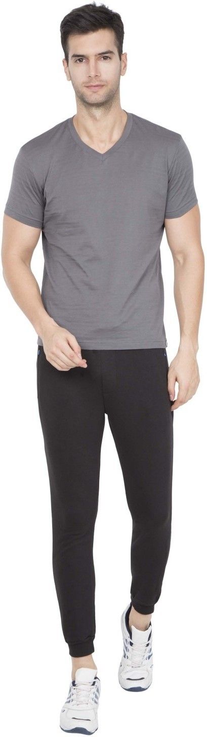 Trackpants