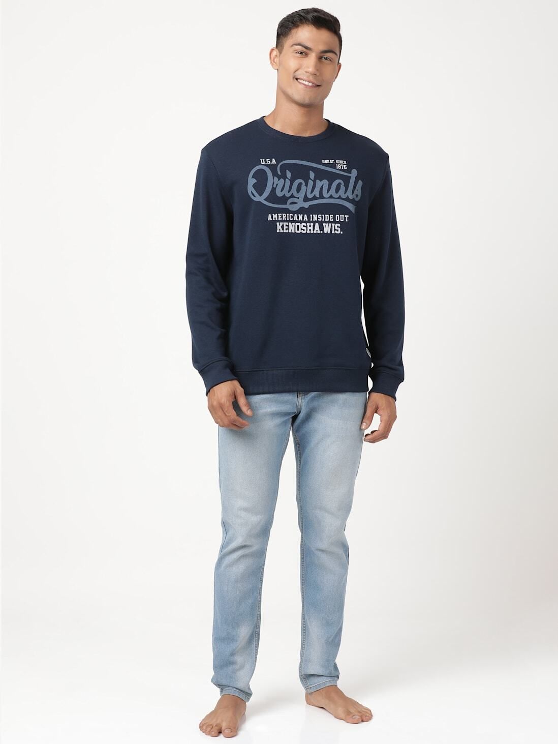 Sweatshirt