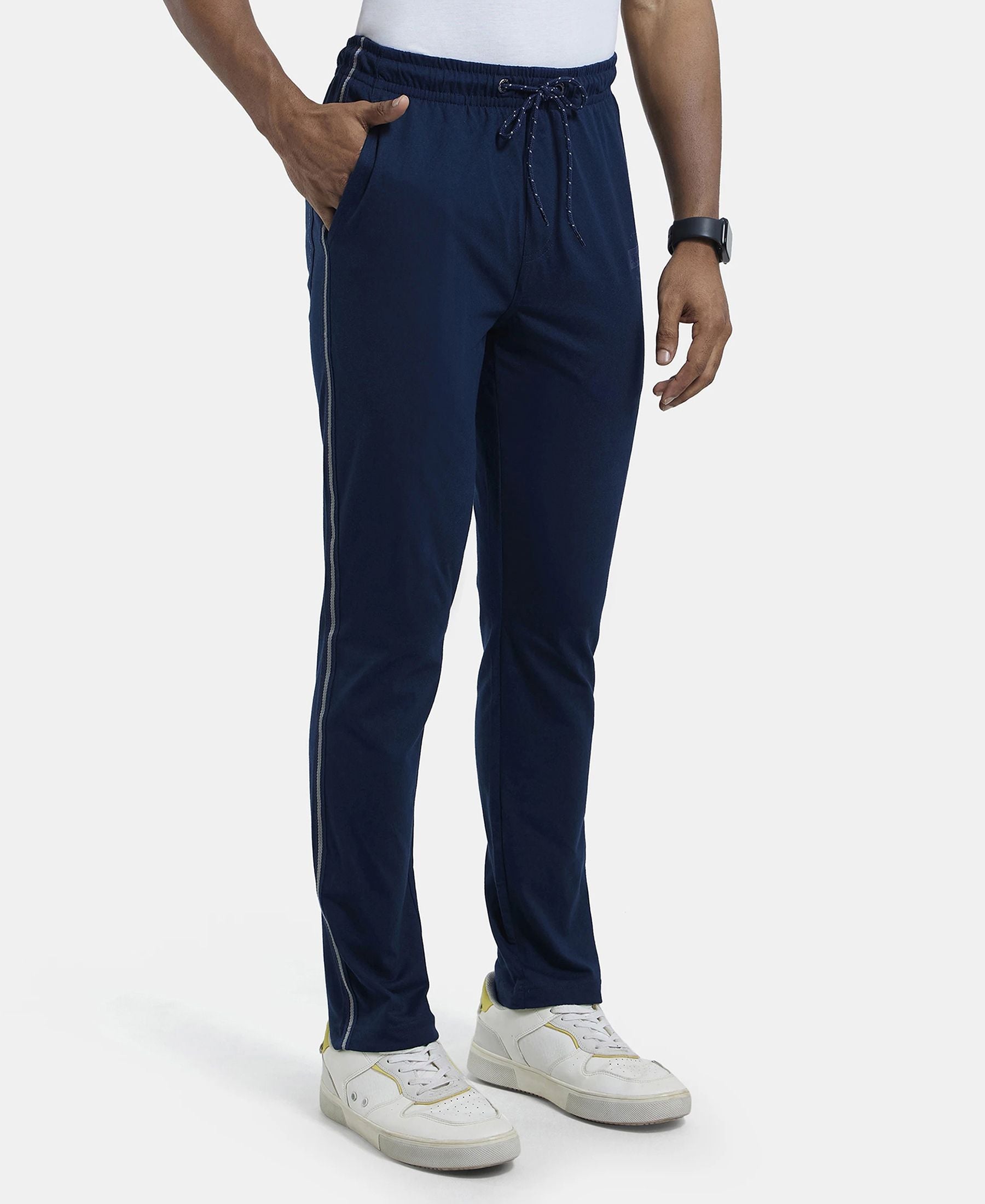 Trackpants