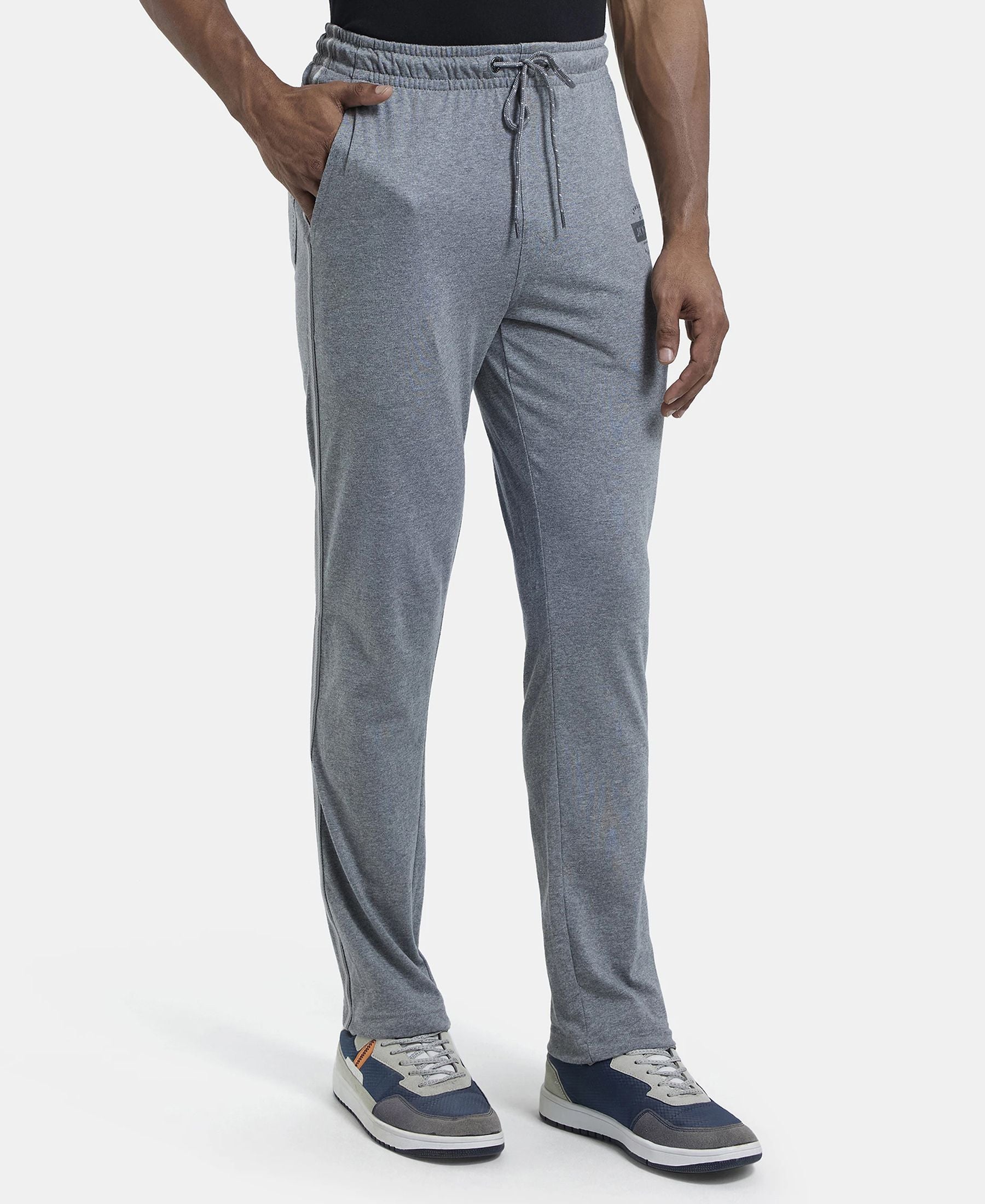 Trackpants