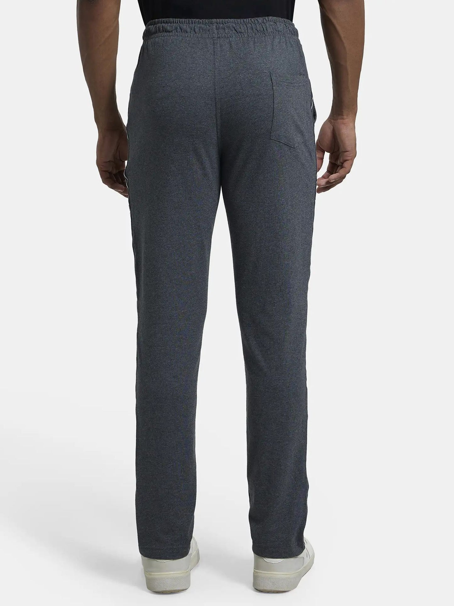 Trackpants