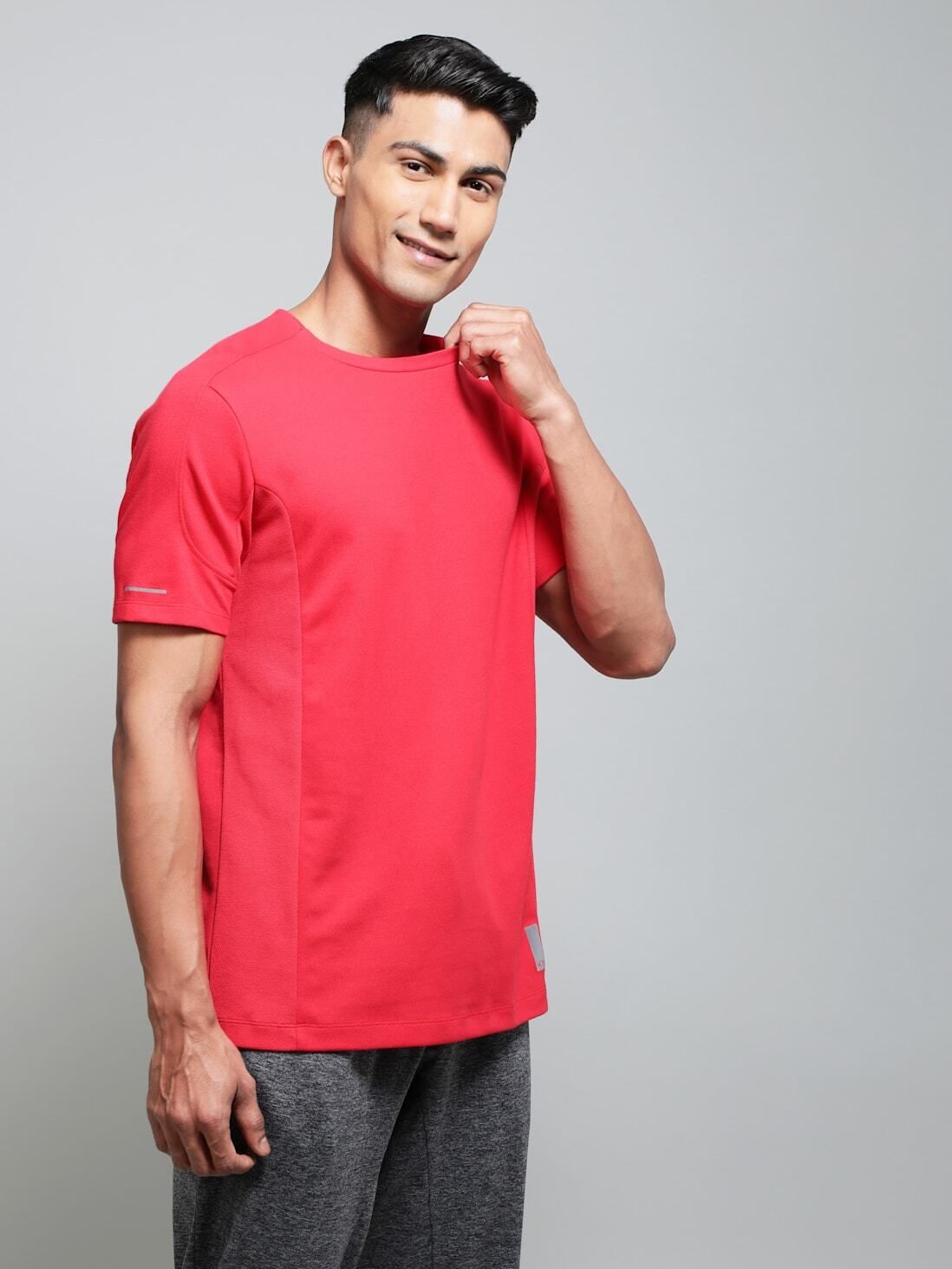 JOCKEY Solid Men Round Neck