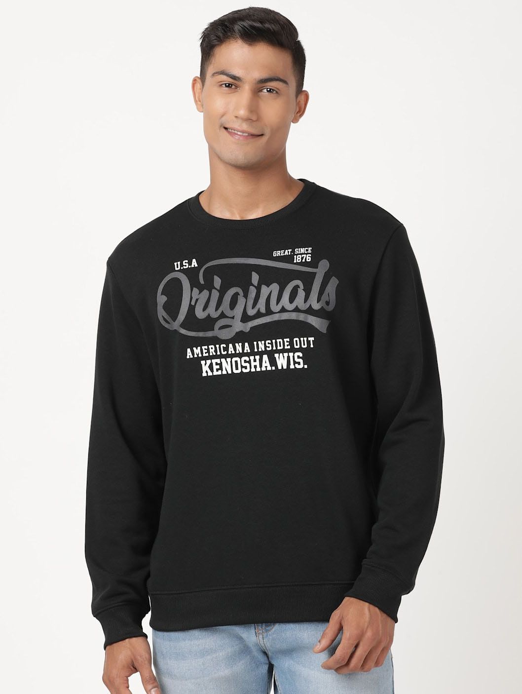Sweatshirt