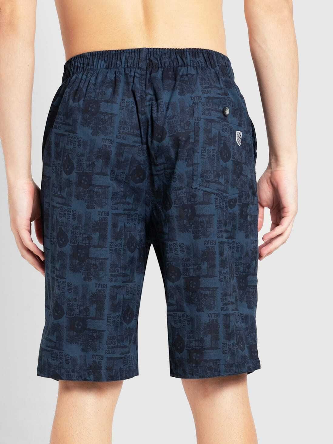 Trackpants
