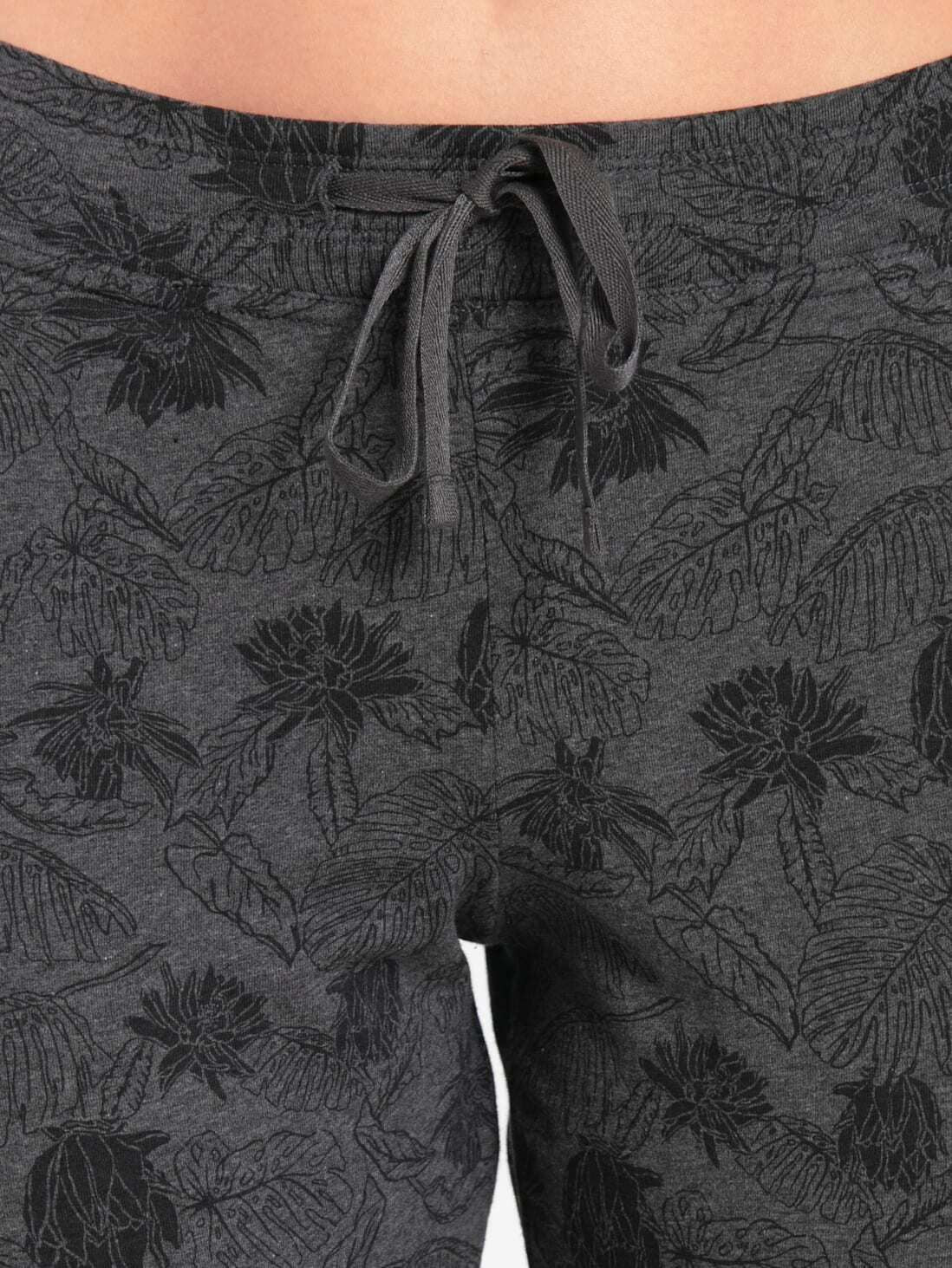 Woman Capri